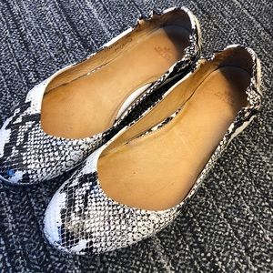 Peter Millar snakeskin flats